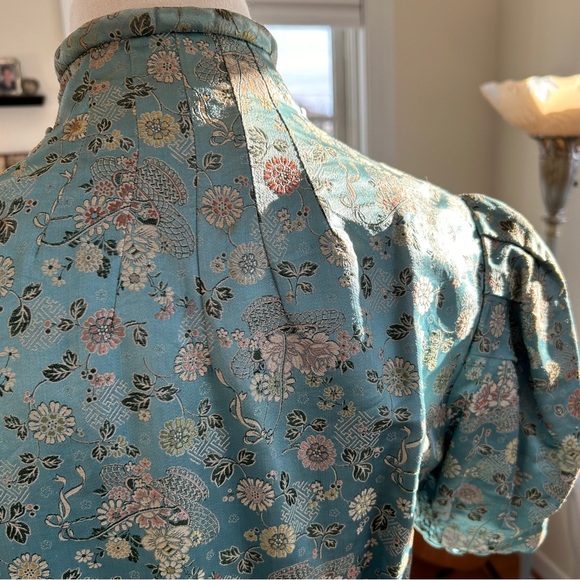 Late 1930’s Silk Brocade Dressing Gown - Picture 3 of 3